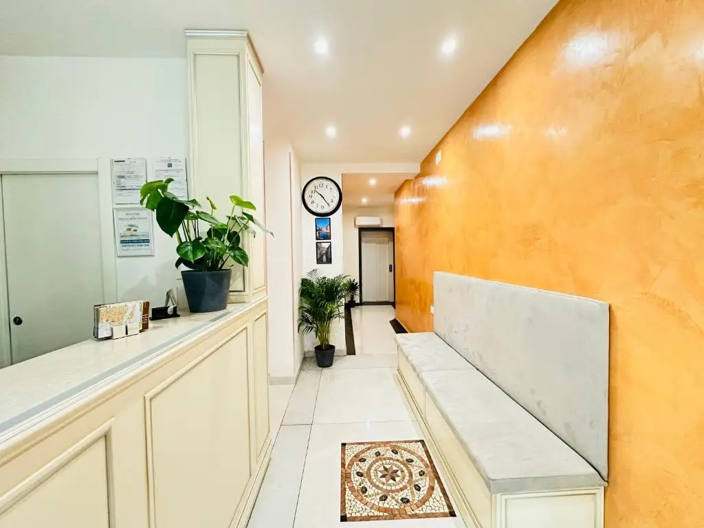 Dream Hub Venice — Venice madeaffordable, three minutes from the train